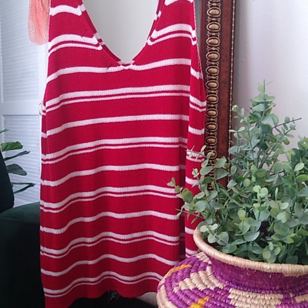 Forever 21 sweater tank